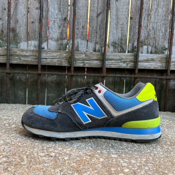 New Balance 574 — Blue / Neon Yellow (Size 10 Men’s) - Picture 6 of 12